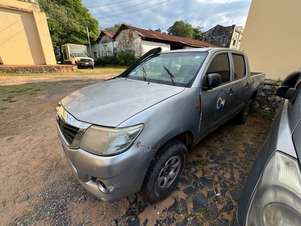 Camioneta Toyota en Asunción